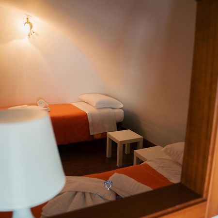 Conte Cavour - Casa Vacanze Laterza Esterno foto