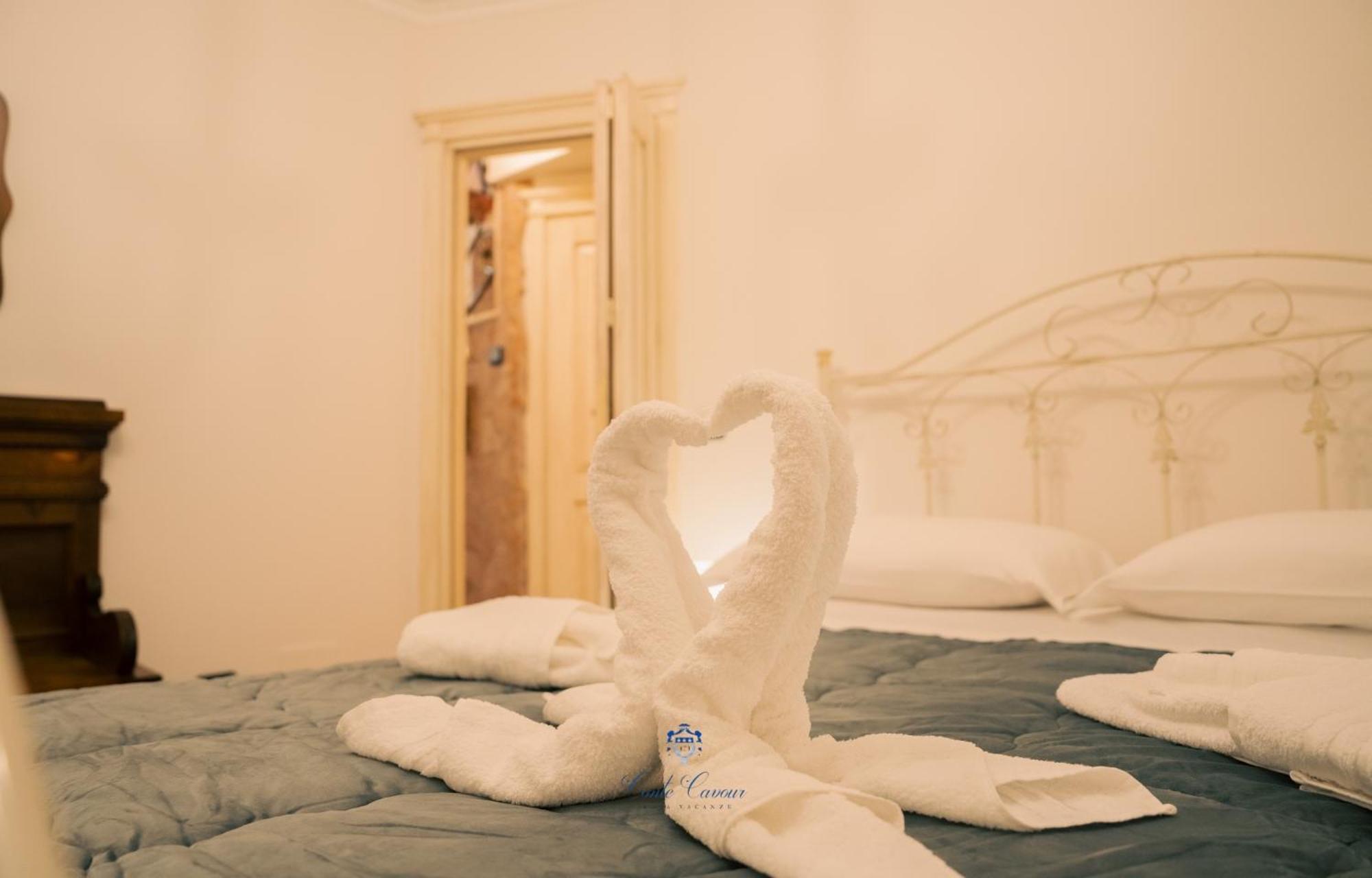Conte Cavour - Casa Vacanze Laterza Esterno foto